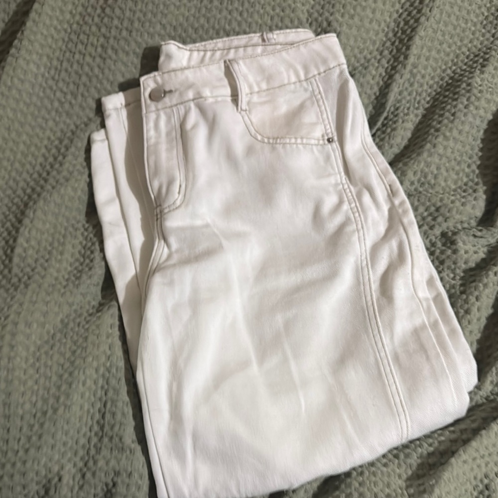 Women's White Barrel Jeans